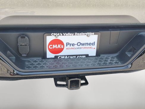 Used 2024 Chevrolet Colorado W/T w/ WT Convenience Package II AWD/4WD image 10