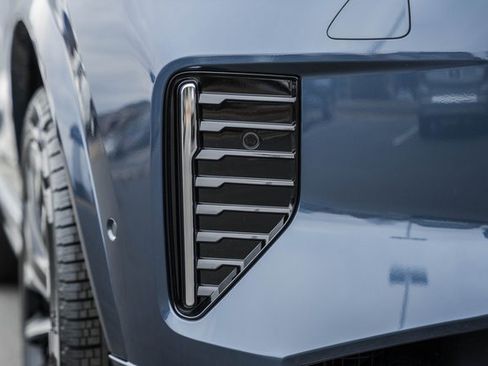 New 2026 Volvo XC90 T8 Plus image 13