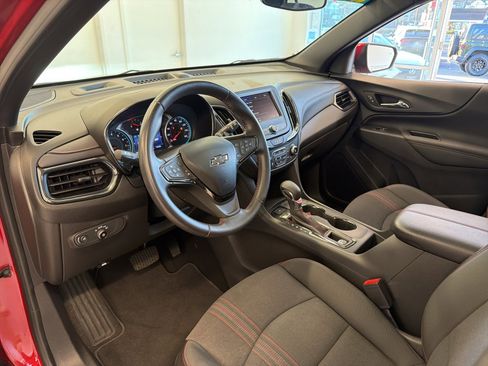 Used 2022 Chevrolet Equinox RS image 30