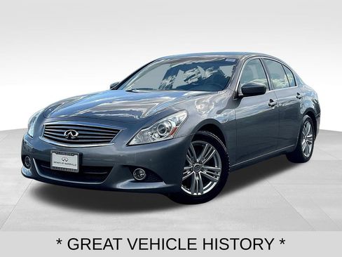 Used 2013 INFINITI G37 Journey w/ Premium Pkg RWD image 3