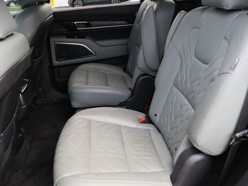 Used 2023 Kia Telluride SX X-Line image 22