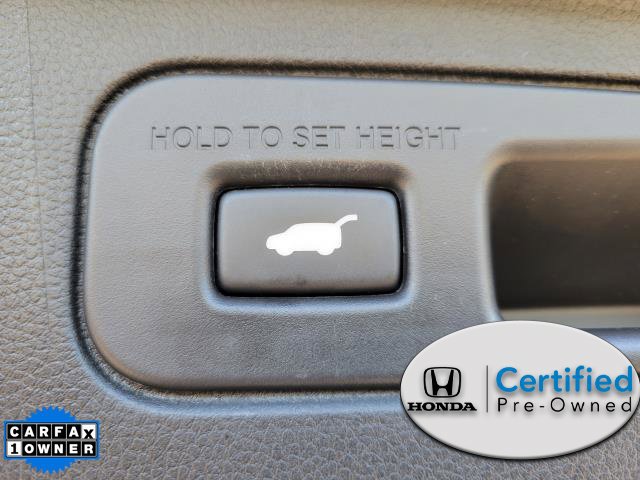 Certified 2024 Honda Pilot Touring image 10