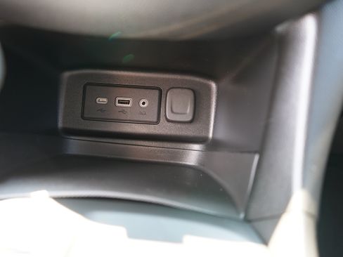 Used 2020 Chevrolet Equinox LT AWD/4WD image 8