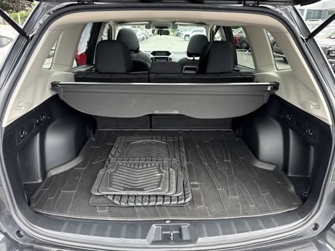 Used 2019 Subaru Forester Premium AWD/4WD image 35
