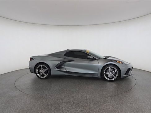 Used 2022 Chevrolet Corvette Stingray Convertible w/ 1LT image 25