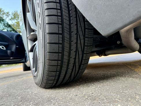 Used 2022 Dodge Challenger R/T w/ Plus Package image 36