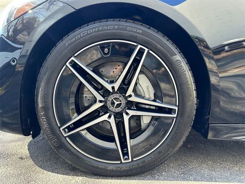 Used 2024 Mercedes-Benz C 300 Sedan image 8