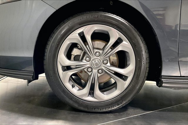 Used 2024 Honda Accord EX image 9