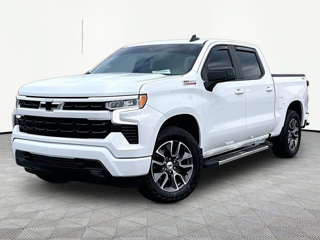 Used 2023 Chevrolet Silverado 1500 RST AWD/4WD image 3