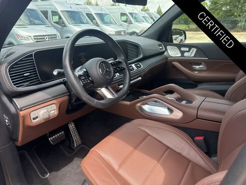 Certified 2024 Mercedes-Benz GLS 450 4MATIC image 9