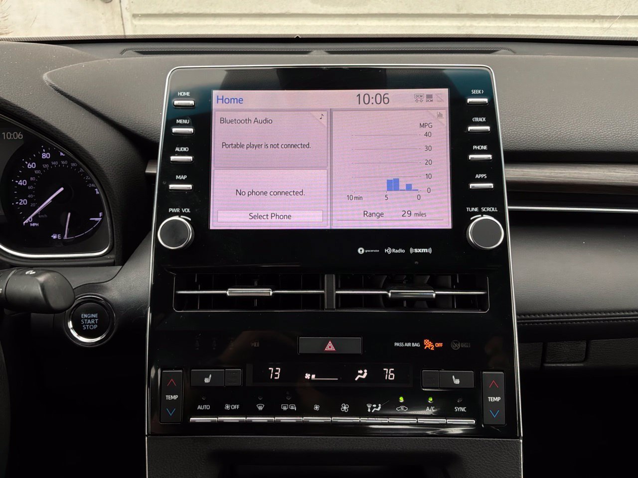 Used 2022 Toyota Avalon XLE FWD image 27