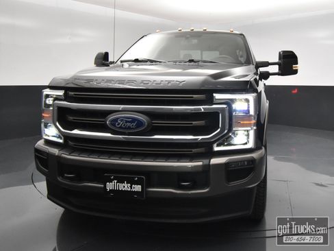 Used 2020 Ford F250 King Ranch w/ King Ranch Ultimate Package AWD/4WD image 54