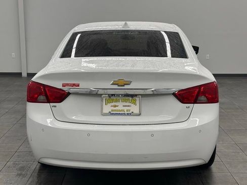 Used 2015 Chevrolet Impala LT w/ Convenience Package image 3