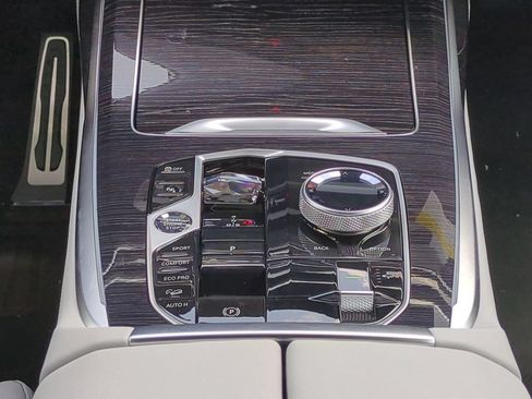 New 2027 BMW X7 xDrive40i w/ Executive Package AWD/4WD image 19