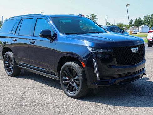 Used 2022 Cadillac Escalade Sport w/ Touring Package AWD/4WD image 1