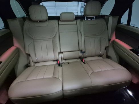 Used 2025 Land Rover Range Rover Sport SE AWD/4WD image 23