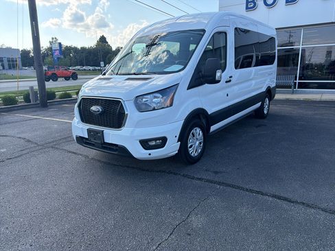 Used 2025 Ford Transit 350 XLT RWD image 1
