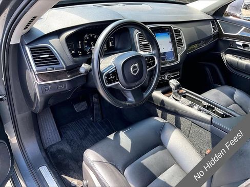 Used 2018 Volvo XC90 T5 Momentum w/ Convenience Package AWD/4WD image 12