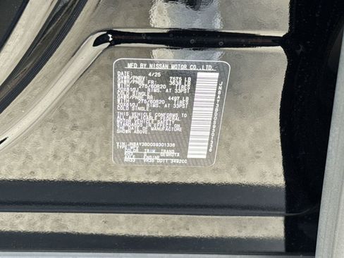 New 2025 Nissan Armada SL image 17