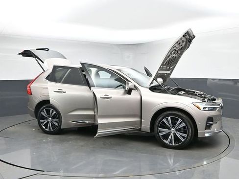Used 2023 Volvo XC60 B5 Plus w/ Protection Package Premier FWD image 51