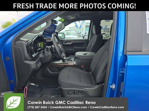 Used 2025 Chevrolet Silverado 1500 LT w/ LPO, Dark Essentials Package image 5