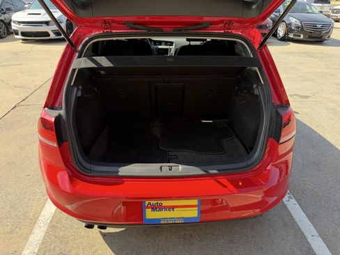 Used 2017 Volkswagen Golf Wolfsburg Edition FWD image 31