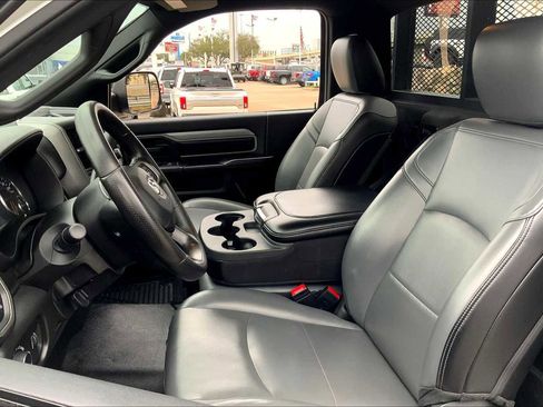 Used 2021 RAM 5500 Tradesman image 7