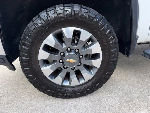Used 2024 Chevrolet Silverado 2500 LT w/ All Star Edition AWD/4WD image 51