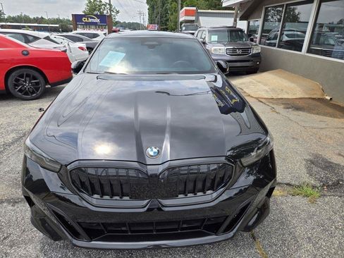 Used 2024 BMW 540i xDrive w/ Executive Package AWD/4WD image 4