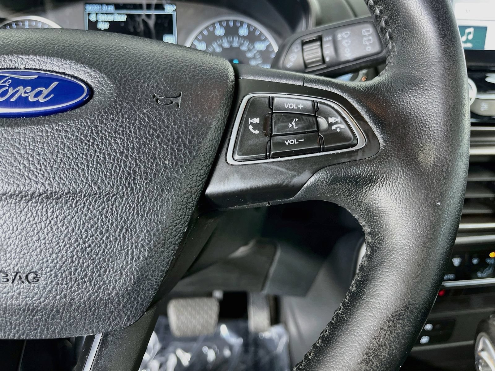 Used 2019 Ford EcoSport SE w/ SE Convenience Package FWD image 17