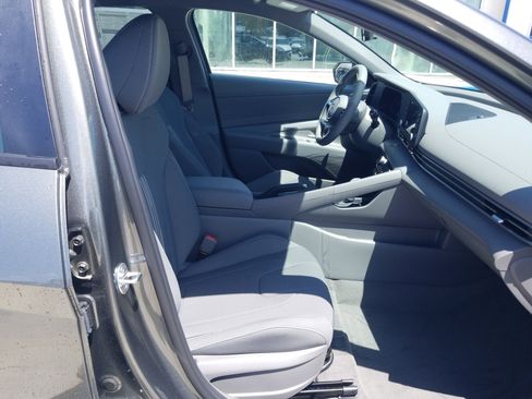 New 2026 Hyundai Elantra Sport w/ Cargo Package FWD image 17
