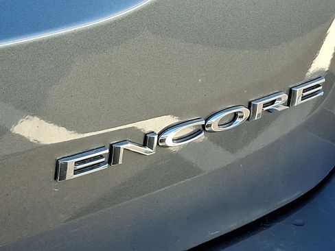 Used 2020 Buick Encore Preferred w/ Safety Package FWD image 5