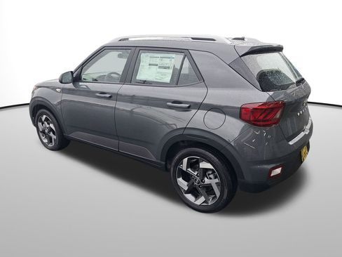 New 2026 Hyundai Venue SEL image 8