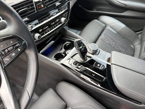 Used 2023 BMW 540i w/ Convenience Package RWD image 22