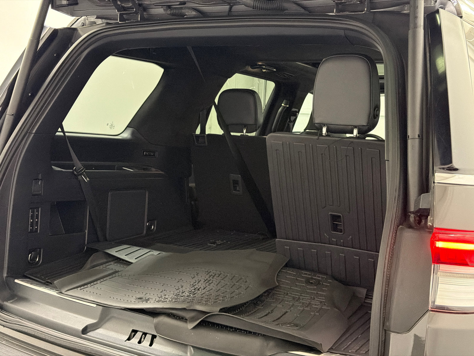 Used 2023 Lincoln Navigator Black Label AWD/4WD image 9