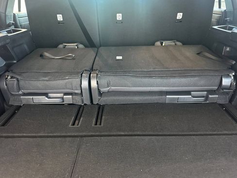 Certified 2025 Toyota Sequoia SR5 AWD/4WD image 19