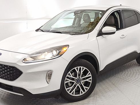 Certified 2022 Ford Escape SEL AWD/4WD image 6