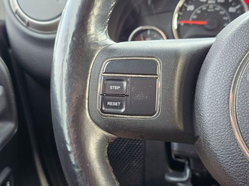 Used 2011 Jeep Wrangler Unlimited Sport image 23