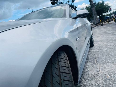 Used 2019 Ford Mustang GT Premium w/ Equipment Group 401A RWD image 7