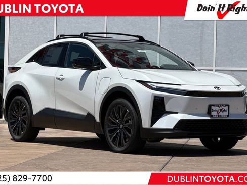 New 2026 Toyota C-HR AWD/4WD image 1