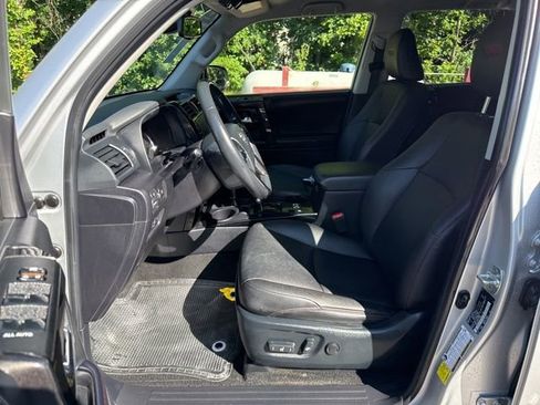 Used 2023 Toyota 4Runner TRD Off-Road Premium image 11