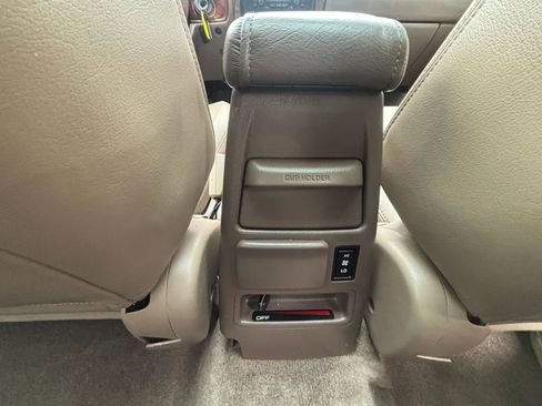 Used 2000 Toyota 4Runner Limited AWD/4WD image 30