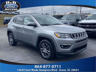 Used 2019 Jeep Compass Latitude video 1
