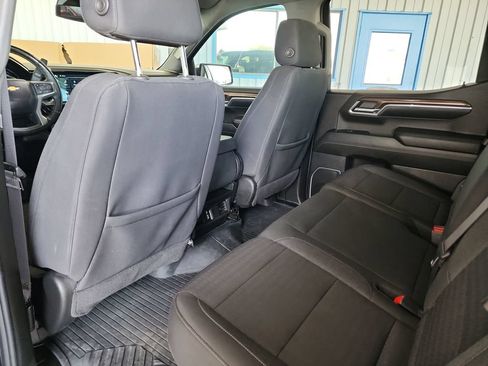 Used 2024 Chevrolet Silverado 1500 LT AWD/4WD image 39