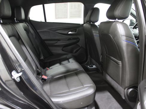 Used 2024 Buick Envista Sport Touring w/ Convenience I Package image 27