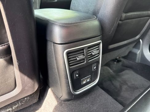 Used 2020 Dodge Charger SXT w/ Leather Interior Group RWD image 22