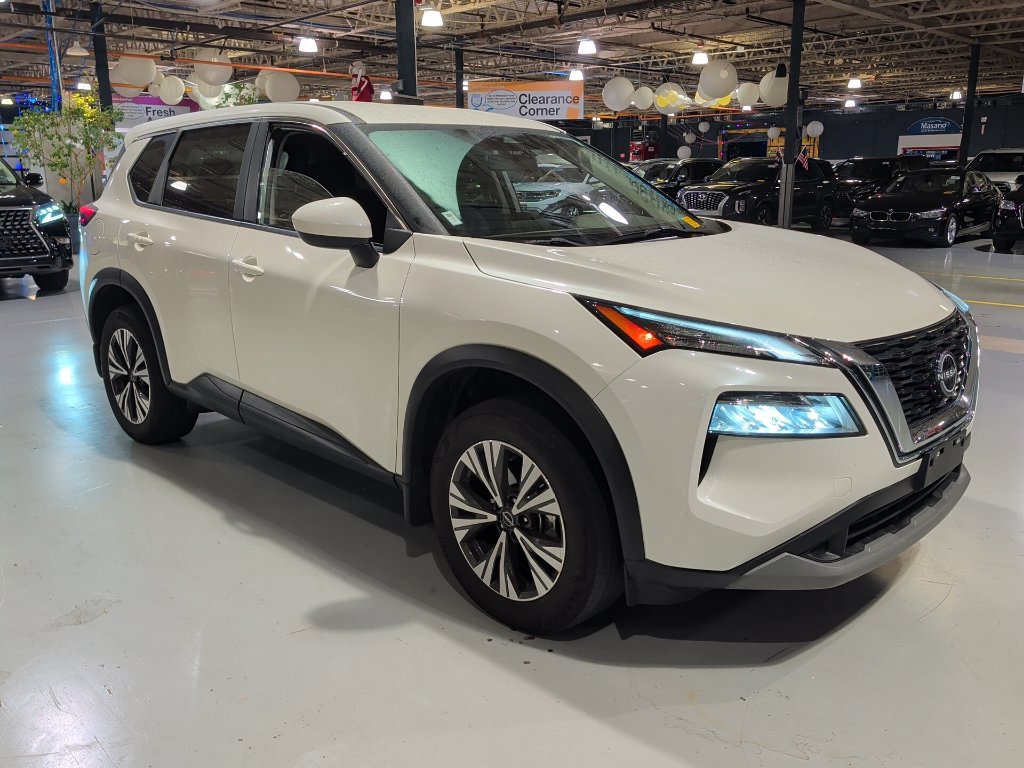 Used 2023 Nissan Rogue SV AWD/4WD image 1
