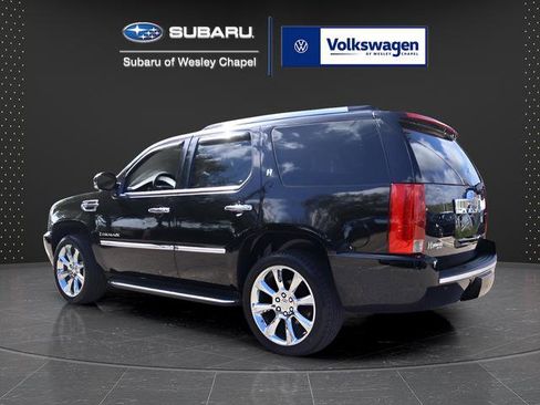 Used 2009 Cadillac Escalade Hybrid RWD image 5