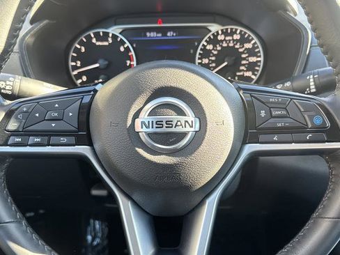 Used 2022 Nissan Altima 2.5 SV w/ SV Premium Package image 15