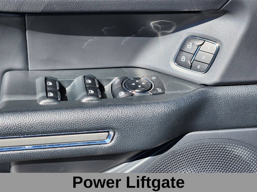 Used 2024 Ford Expedition Max XLT AWD/4WD image 14